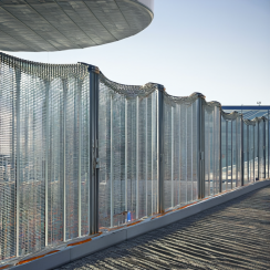 Application of 3D Fence Systems in Airports and Transportation Hubs