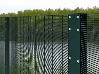358 mesh fence